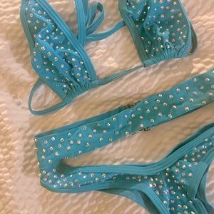 Entertainer outfit
